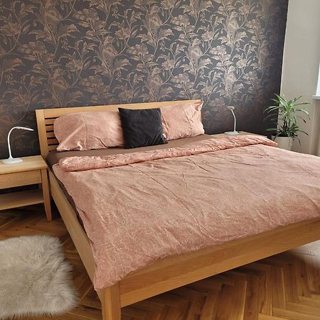 Novy Apartman Eva Jičín Kültér fotó