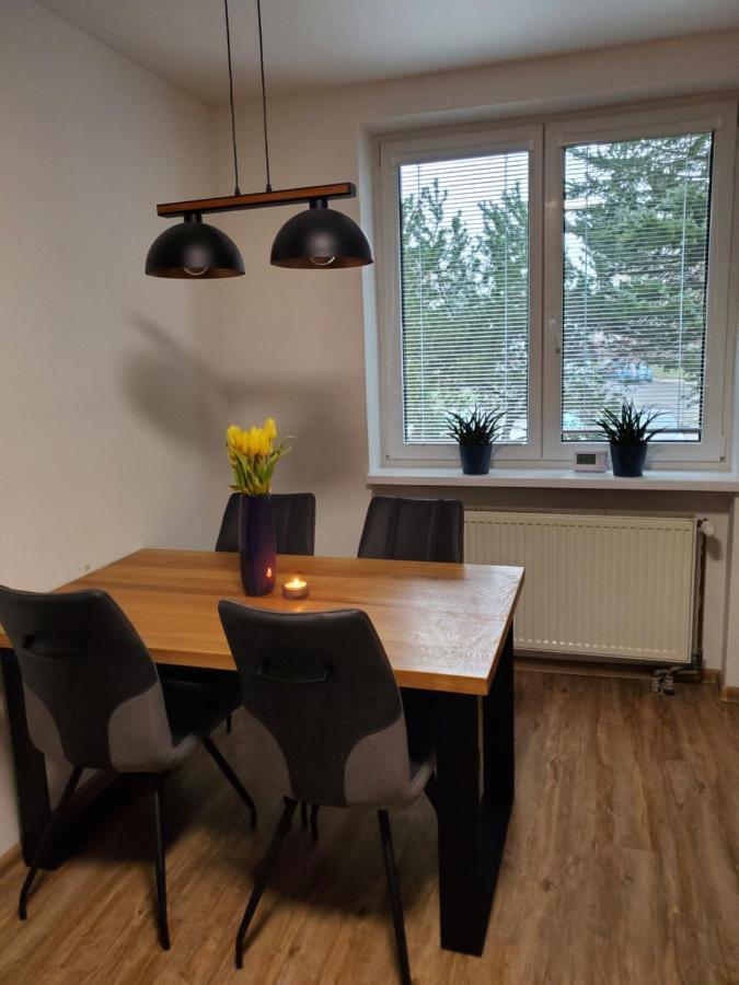 Novy Apartman Eva Jičín Kültér fotó